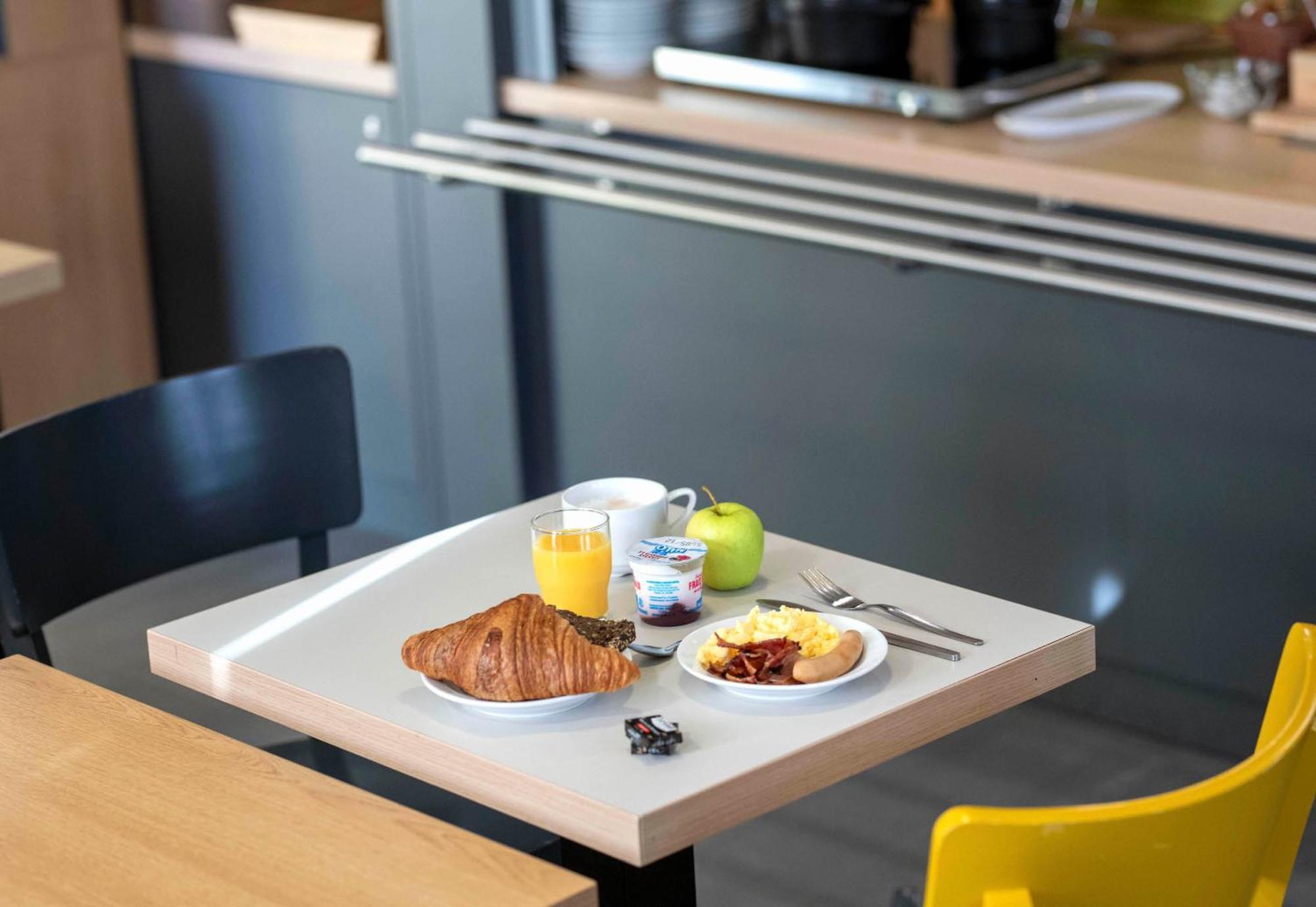 B&B Hotel Avignon 2 르퐁테 외부 사진