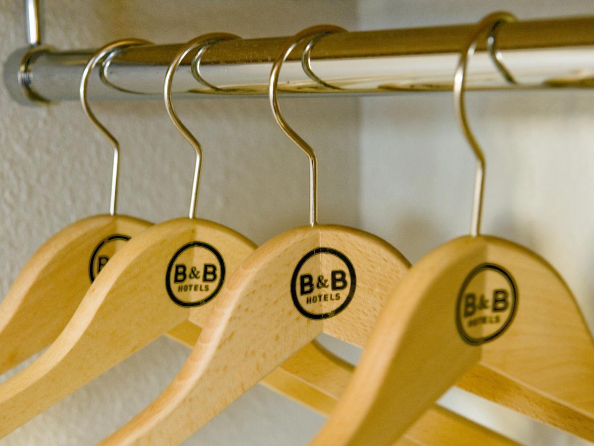 B&B Hotel Avignon 2 르퐁테 외부 사진